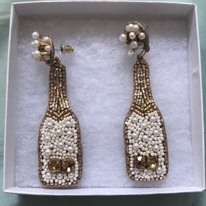 BRAND NEW! Beth Ladd Champagne Earrings